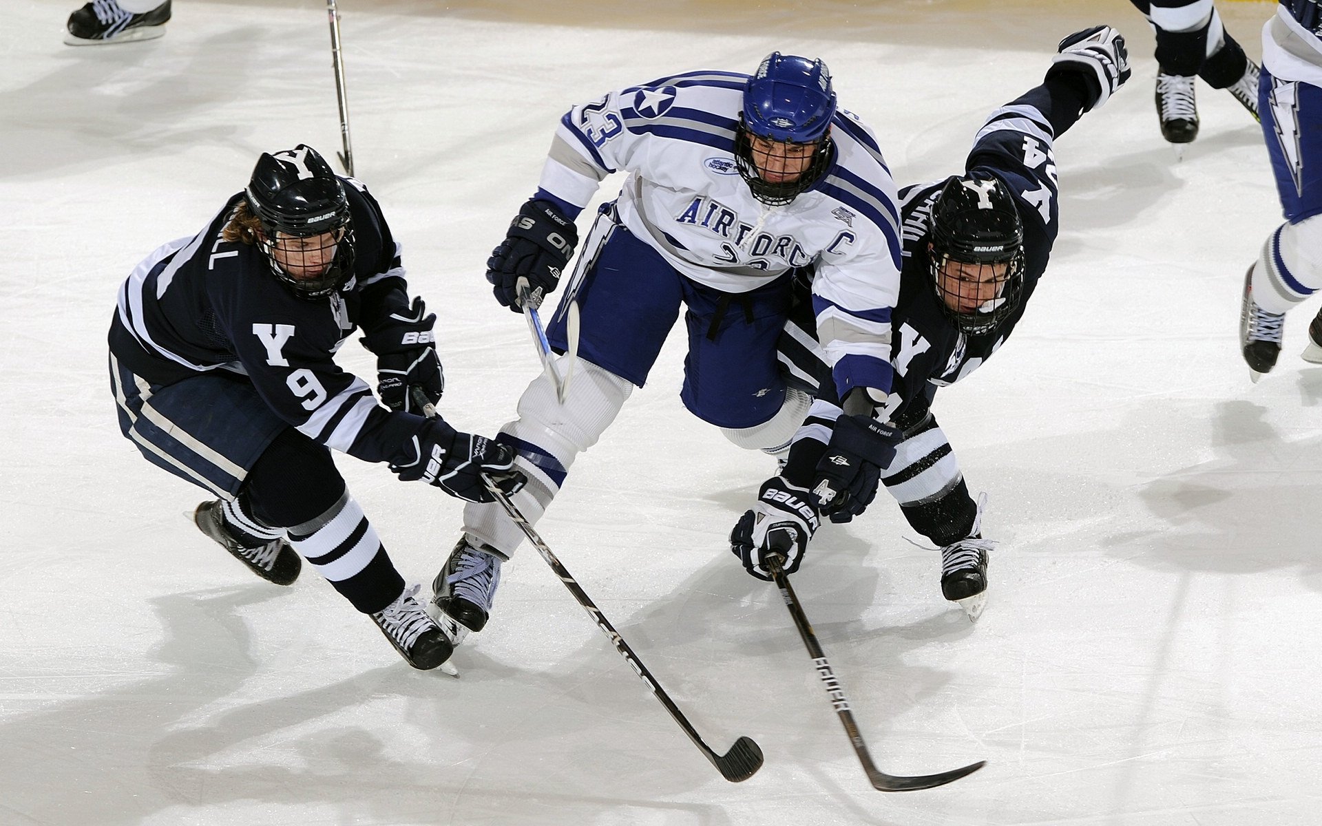 体育营销活动频出推动赛事IP价值向多领域延伸，体育营销模式